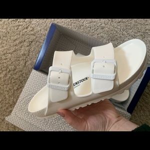 White Birkenstock’s